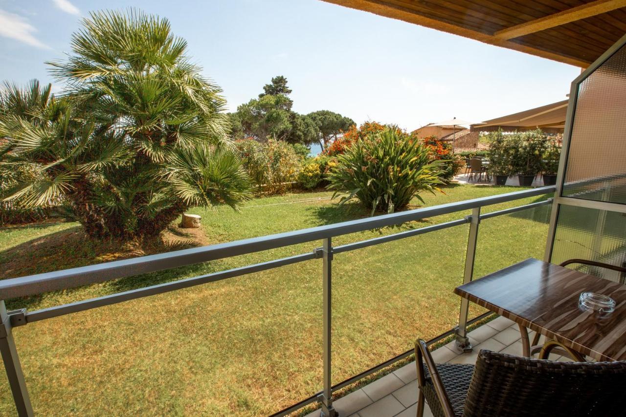 אז'אקסיו Hotel La Pinede מראה חיצוני תמונה