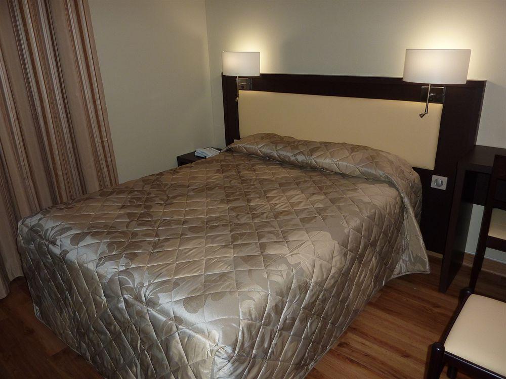 אז'אקסיו Hotel La Pinede מראה חיצוני תמונה