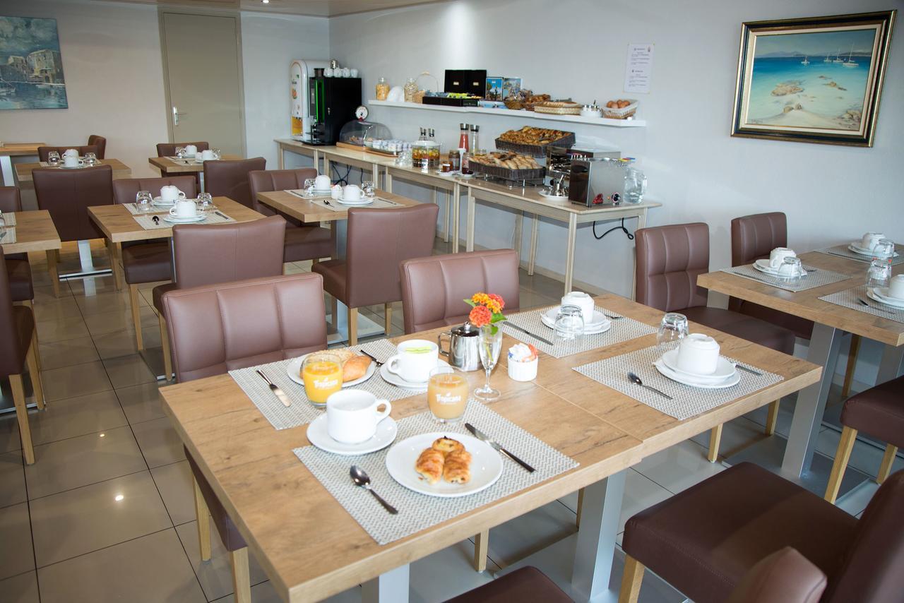 אז'אקסיו Hotel La Pinede מראה חיצוני תמונה